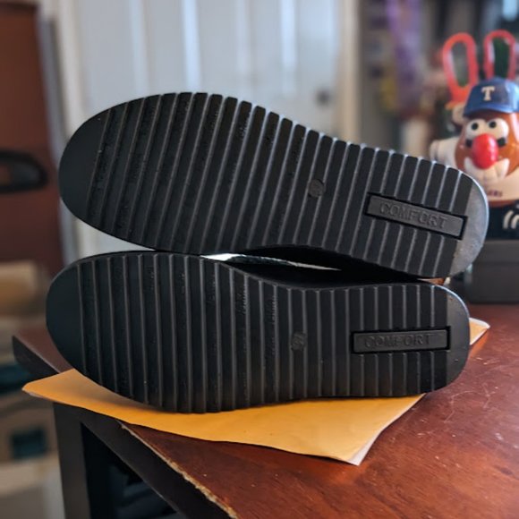 PATRIZIA BY SPRING STEP BRAND NEW - Picture 4 of 7